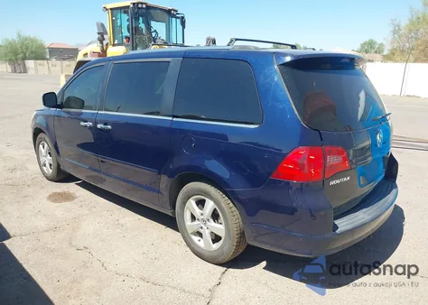 2014 Volkswagen Routan Sel Premium z USA, uszkodzony, nr VIN 2C4RVADG3ER135377